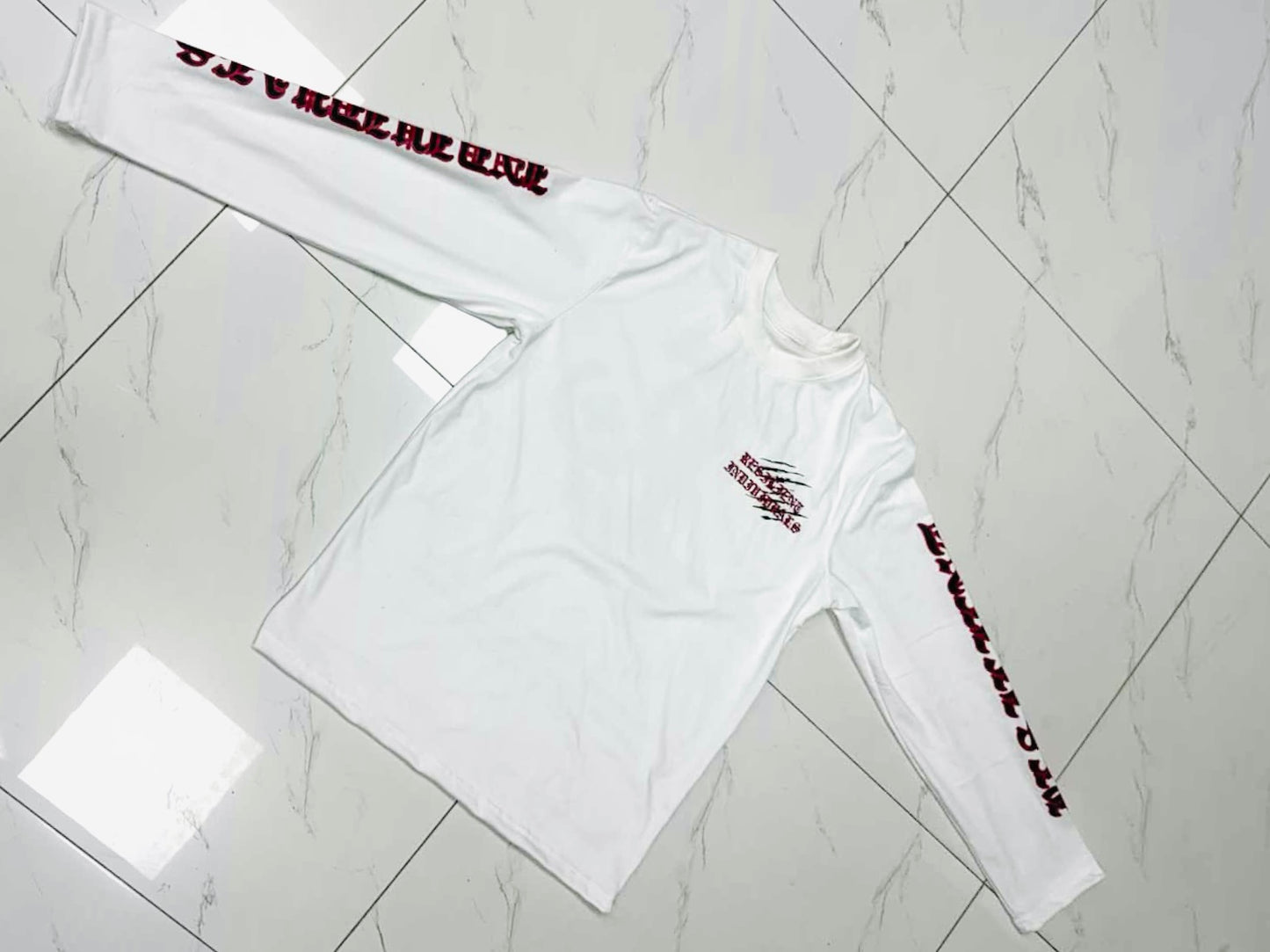 RĮ WHITE LONG SLEEVE SHIRT